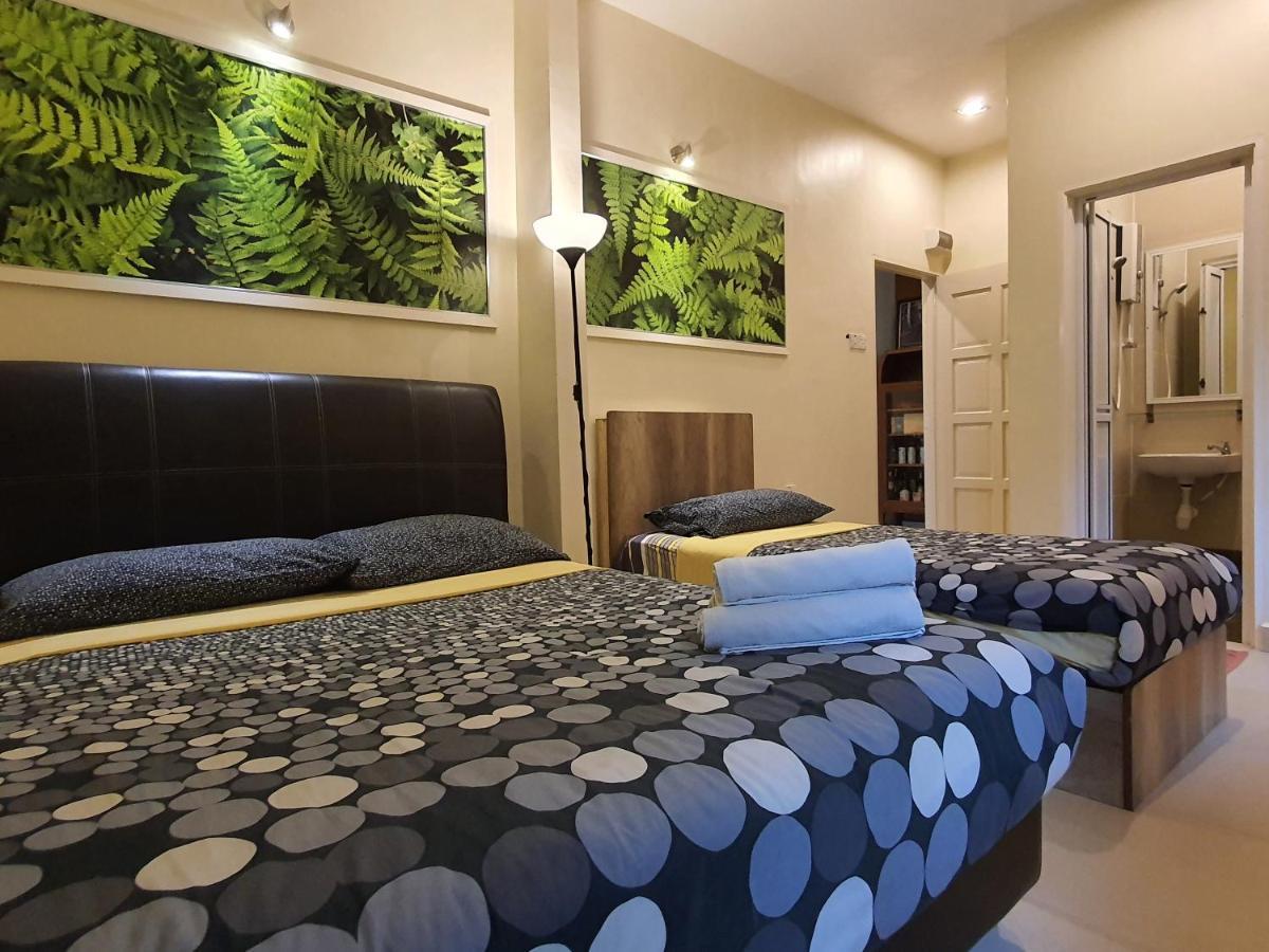 Fathers Guesthouse Bungalow Cameron Highlands Extérieur photo
