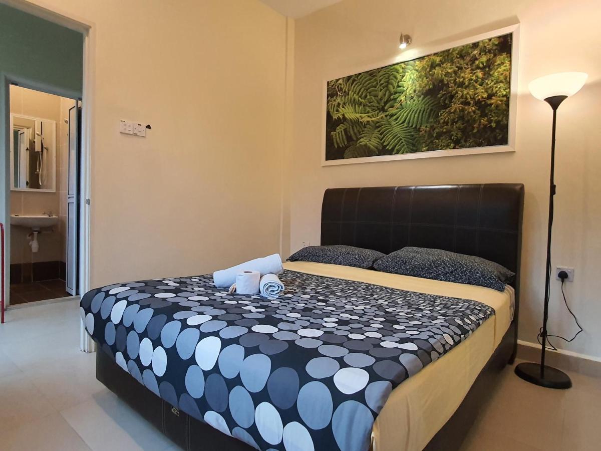 Fathers Guesthouse Bungalow Cameron Highlands Extérieur photo