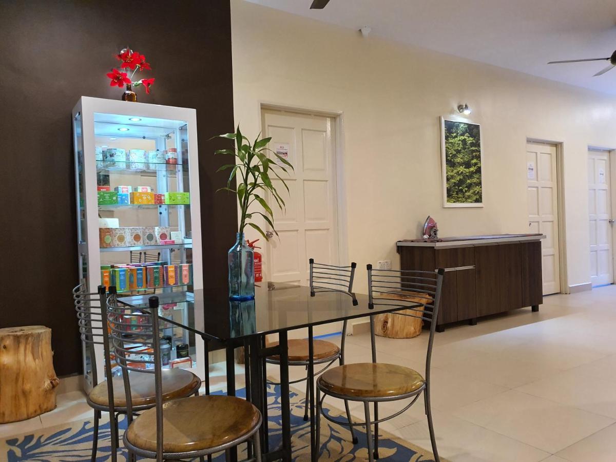Fathers Guesthouse Bungalow Cameron Highlands Extérieur photo
